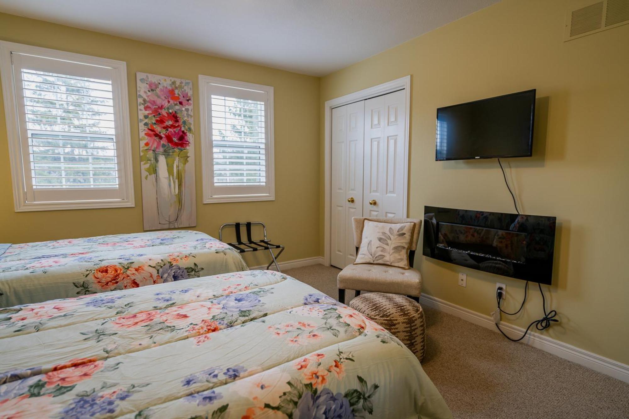 Bed and Breakfast Old Town Country Landing Ниагара-он-те-Лейк Экстерьер фото